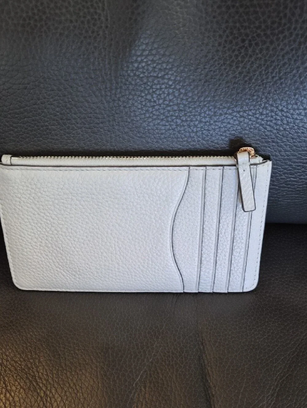 Tory Burch Pebbled Leather Zip Card Wallet   Gold Hardware